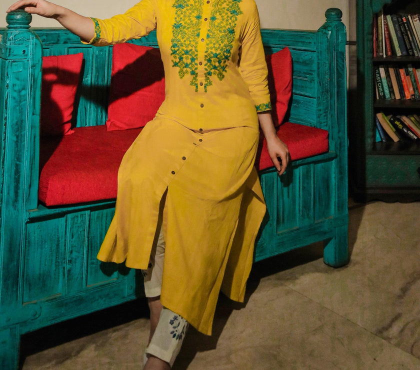 Divena Women's Yellow Regular A-Line Calf Long Kurta - divenaworld.com