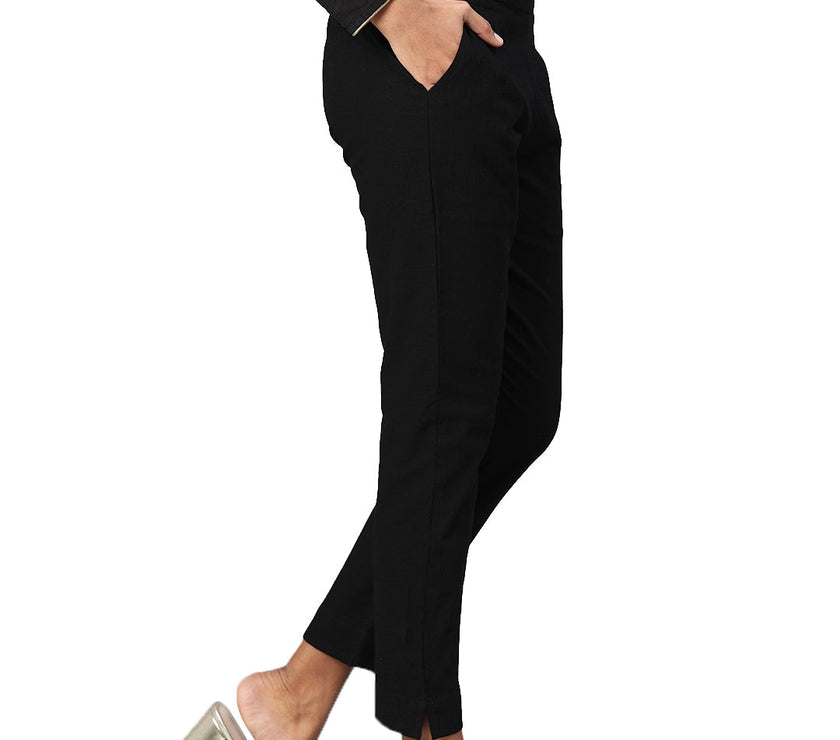 Divena Women Black Straight Fit Solid Regular Trousers