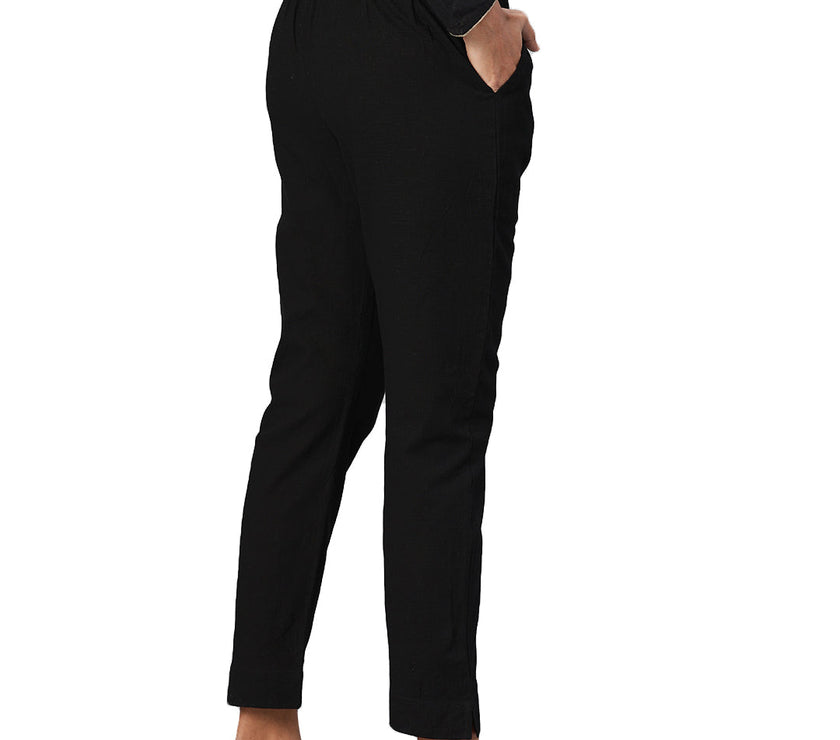 Divena Women Black Straight Fit Solid Regular Trousers