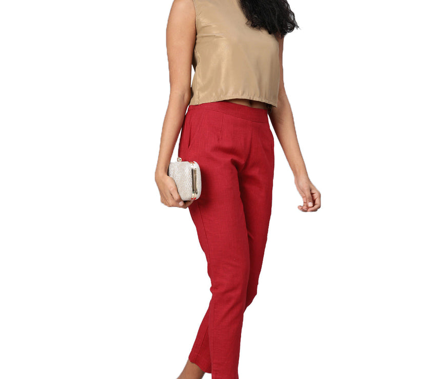 Divena Women Maroon Straight Fit Solid Regular Trousers