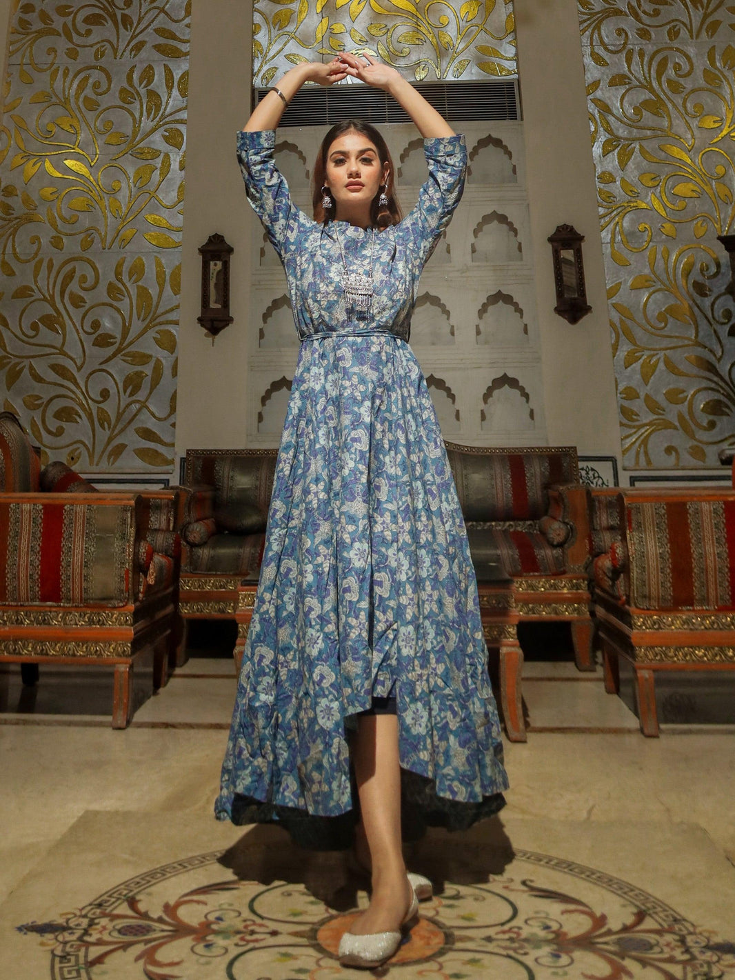 Divena Indigo Blue High Low Flared Kurta with Belt - divenaworld.com