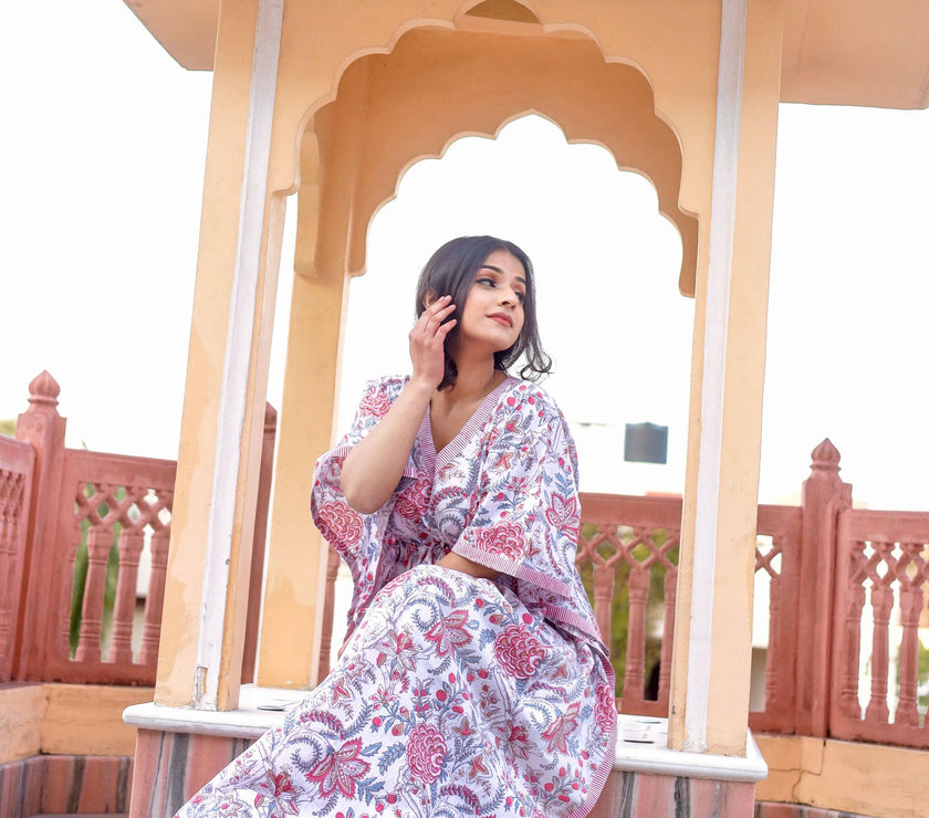 Divena White And Pink Floral Print Kaftan - divenaworld.com