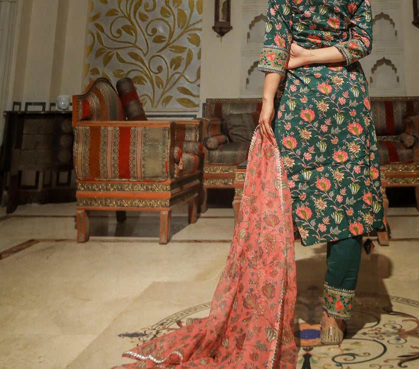 Divena Green Floral Printed Kurta Pant Set with Dupatta - divenaworld.com