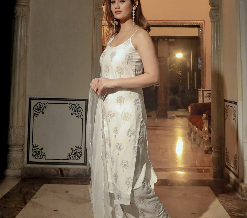 Divena white shoulder strip Kurta Palazoo set with net Dupatta - divenaworld.com