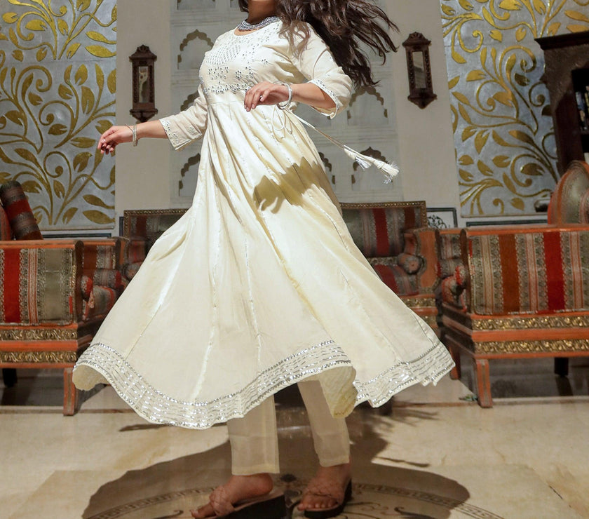 Divena Off White Cotton Anarkali kurta Pant Set - divenaworld.com