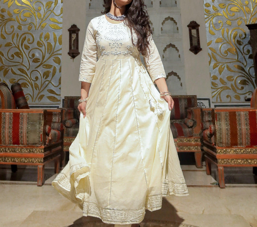 Divena Off White Cotton Anarkali kurta Pant Set - divenaworld.com