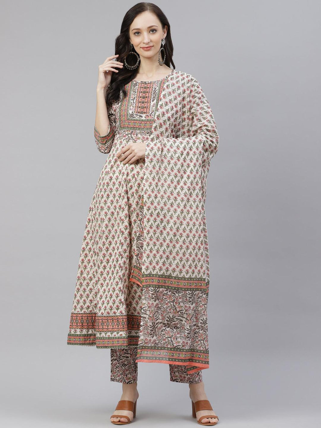 Divena Off white Floral anarkali kurta pant set with Dupatta - divena world