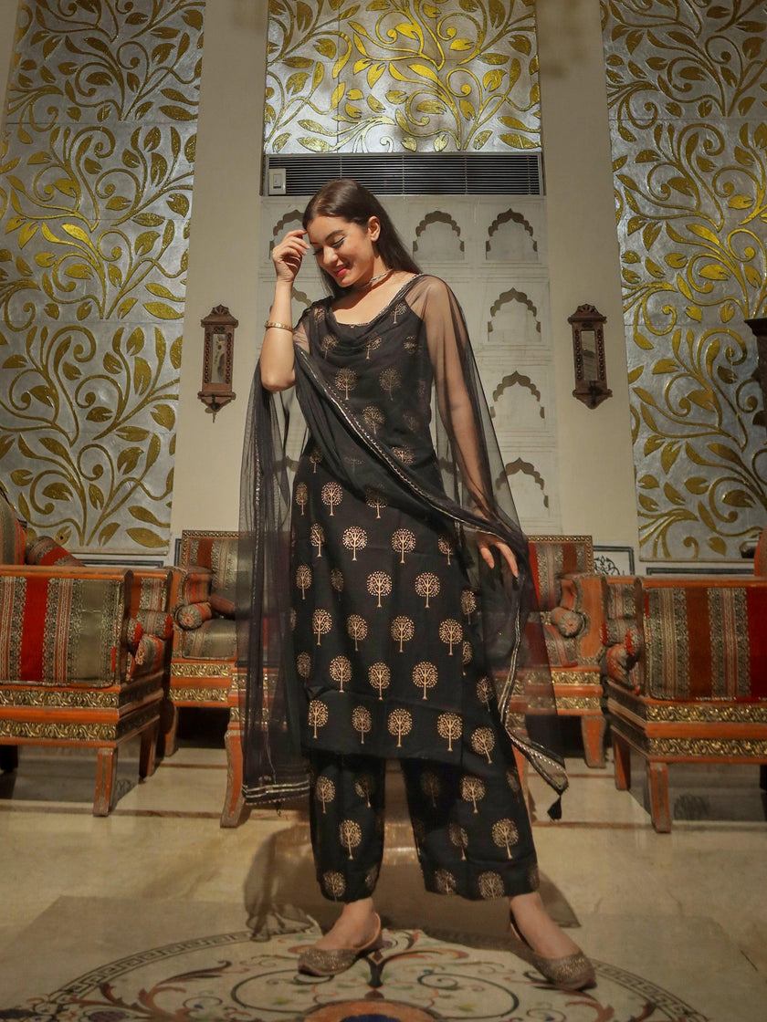 Divena Black shoulder strip Kurta Palazoo set with net Dupatta - divenaworld.com