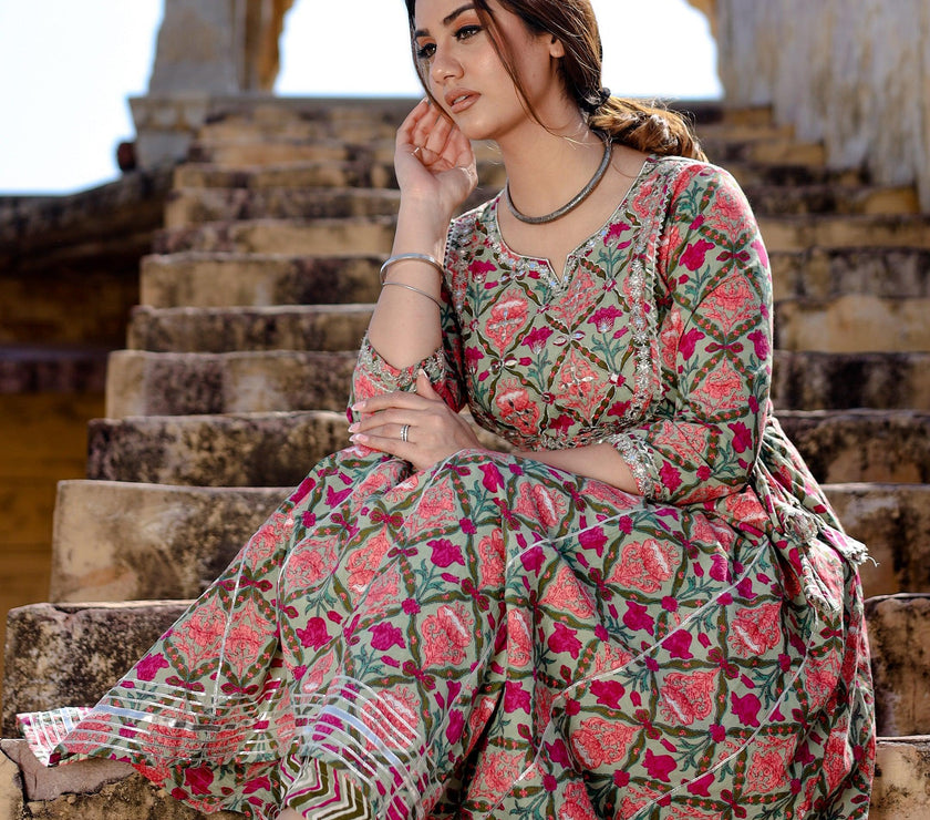 Divena Green Floral Printed Anarkali Kurta Pant Sets - divenaworld.com