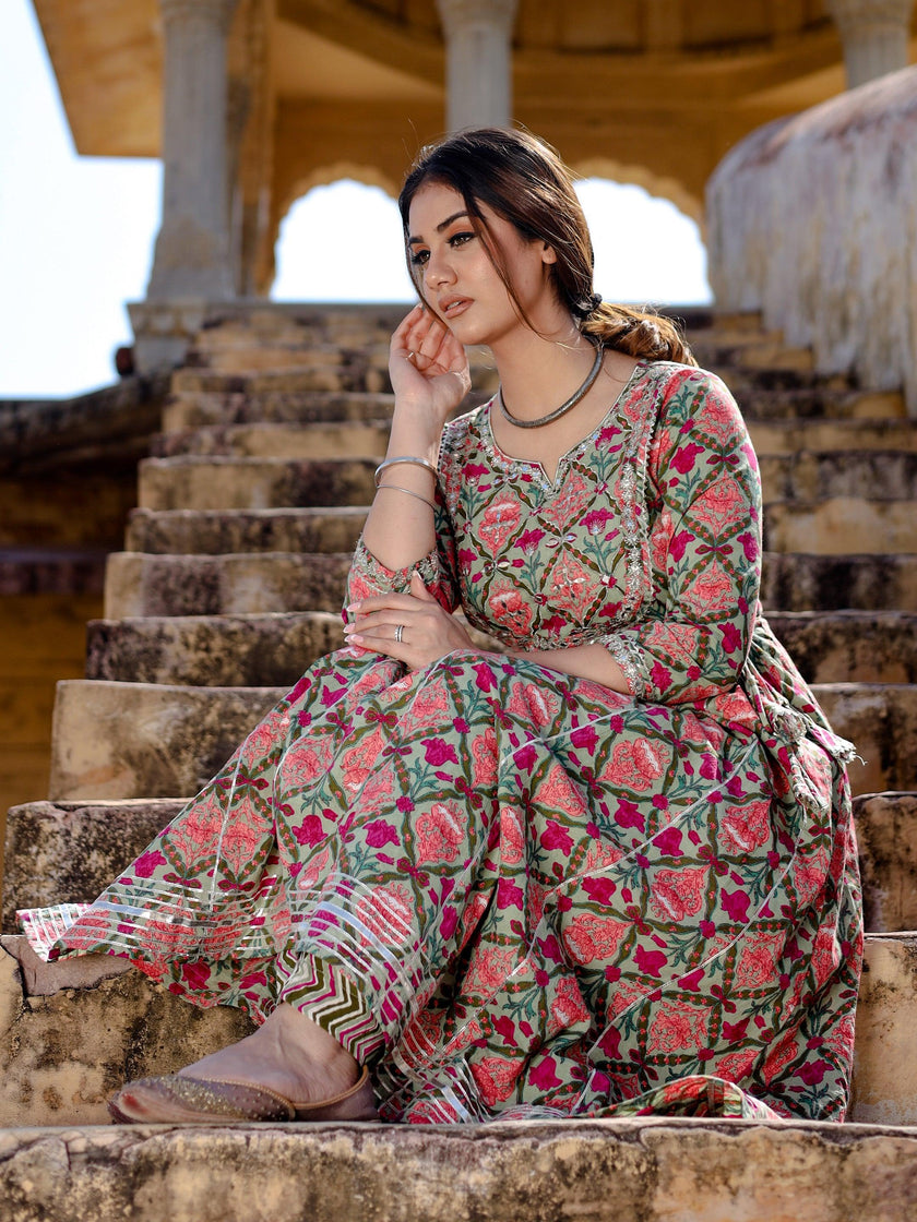 Divena Green Floral Printed Anarkali Kurta Pant Sets - divenaworld.com