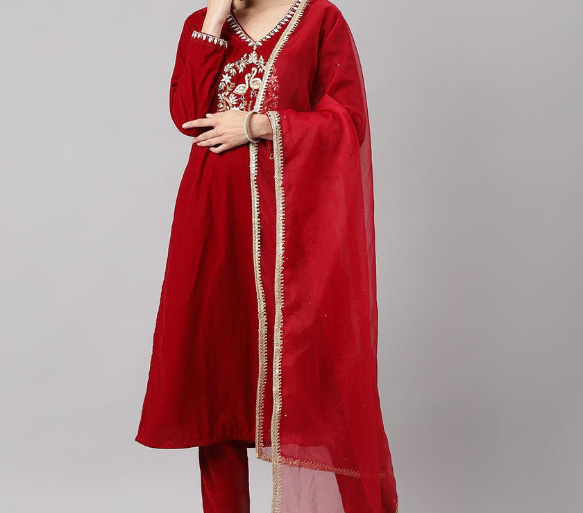 Divena Maroon Solid Valvet hand work Kurta pant With Organza Dupatta set - divena world