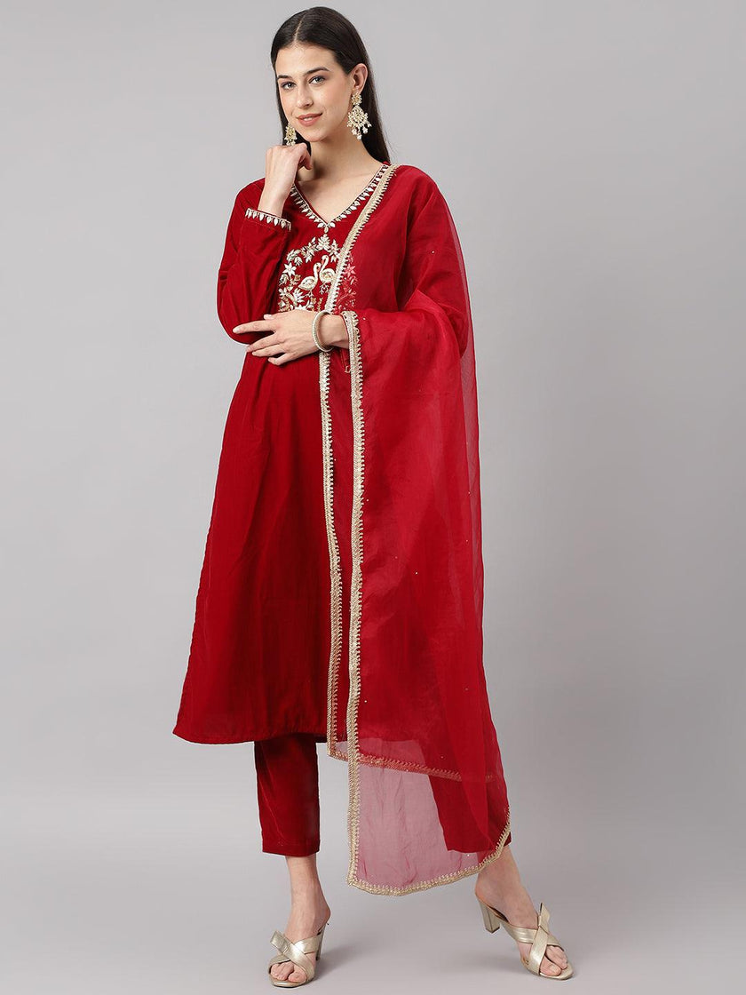 Divena Maroon Solid Valvet hand work Kurta pant With Organza Dupatta set - divena world