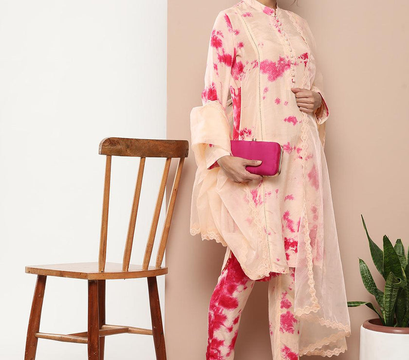 Divena Muslin Tie and dye Printed Kurta Pant Set with Organza Dupatta - divena world