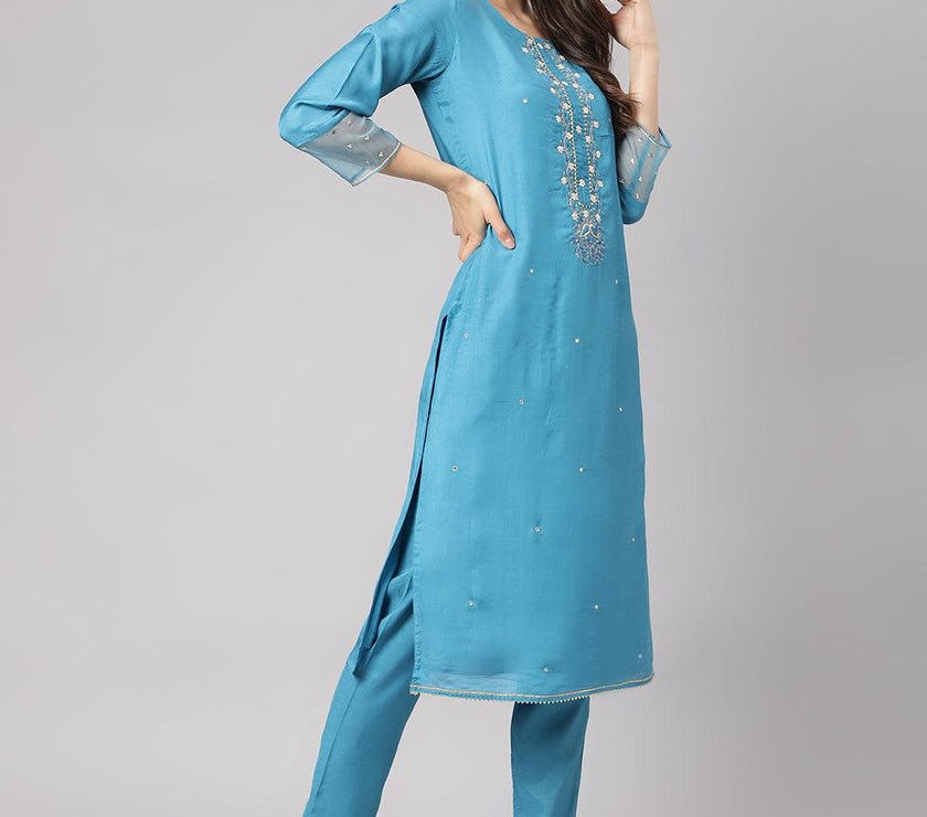 Divena Teal Blue Muslin Embroidary Kurta pant Set with Organza Dupatta - divena world