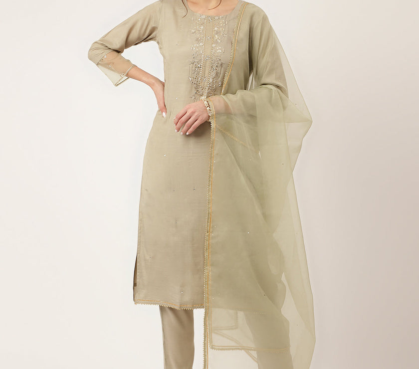 Divena Green Embroidered Chanderi  Kurta, Trouser and Dupatta