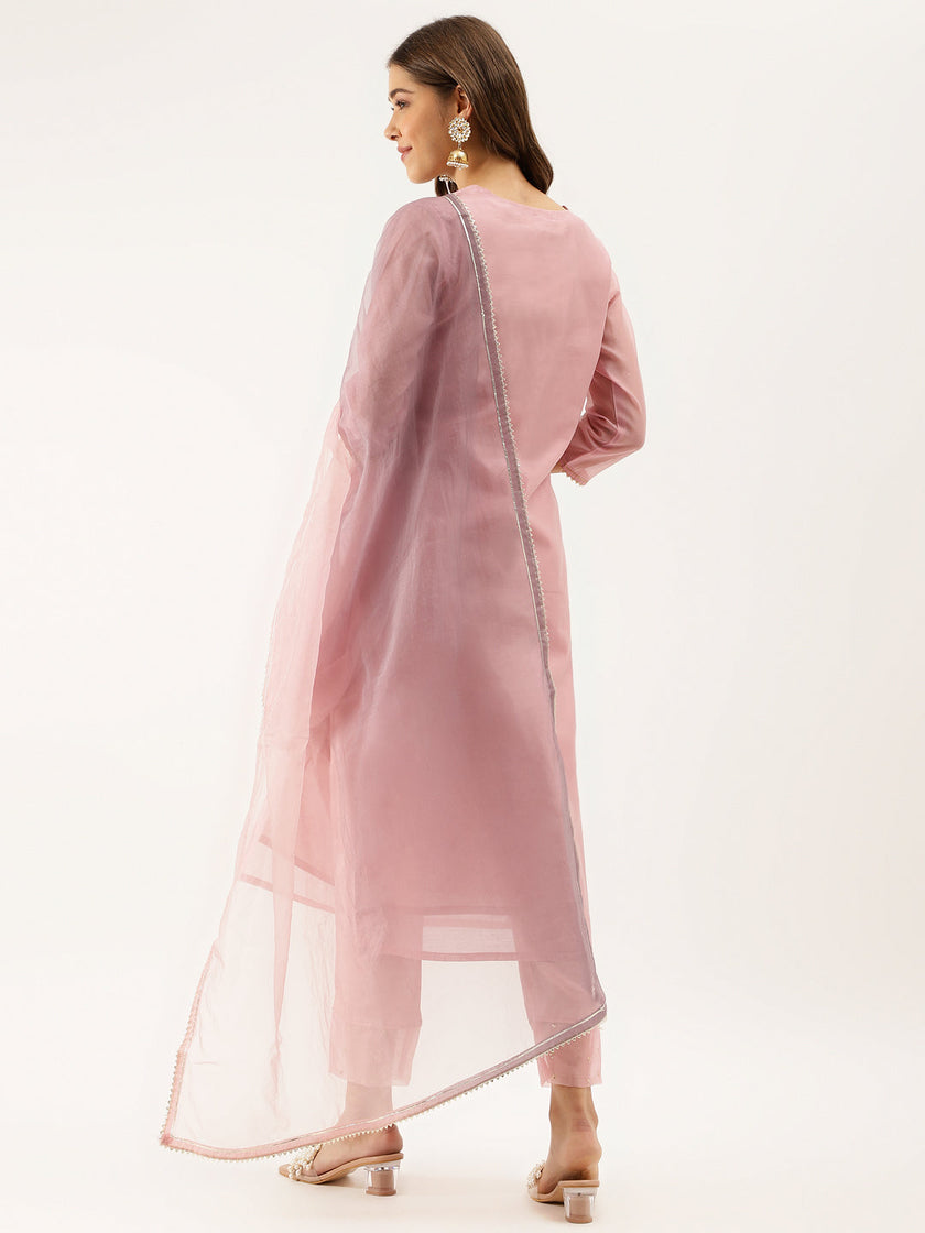 Pink Embroidered Chanderi Kurta with trouser & Organza Dupatta