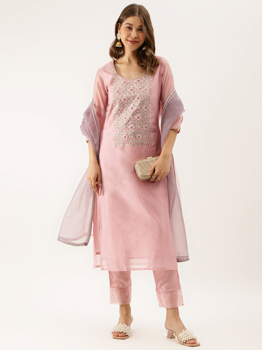 Pink Embroidered Chanderi Kurta with trouser & Organza Dupatta