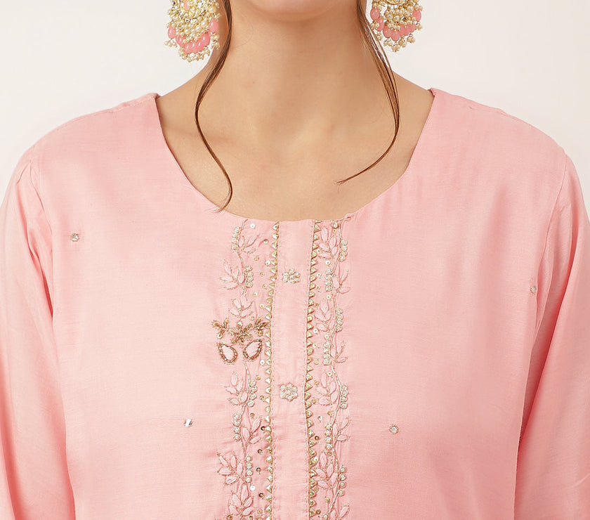 Divena Baby Pink Embroidered Chanderi  Kurta, Trouser With Dupatta