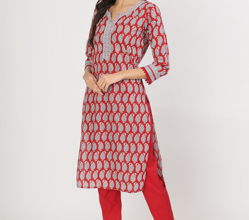 Divena Maroon Paisley Print Cotton Kurta pants with Dupatta set