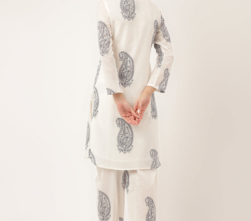 Divena White Paisley Print Cotton Co-ord Set with Mulmul Cotton Lining