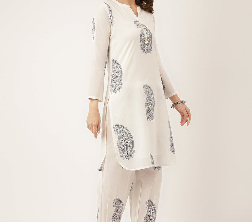 Divena White Paisley Print Cotton Co-ord Set with Mulmul Cotton Lining