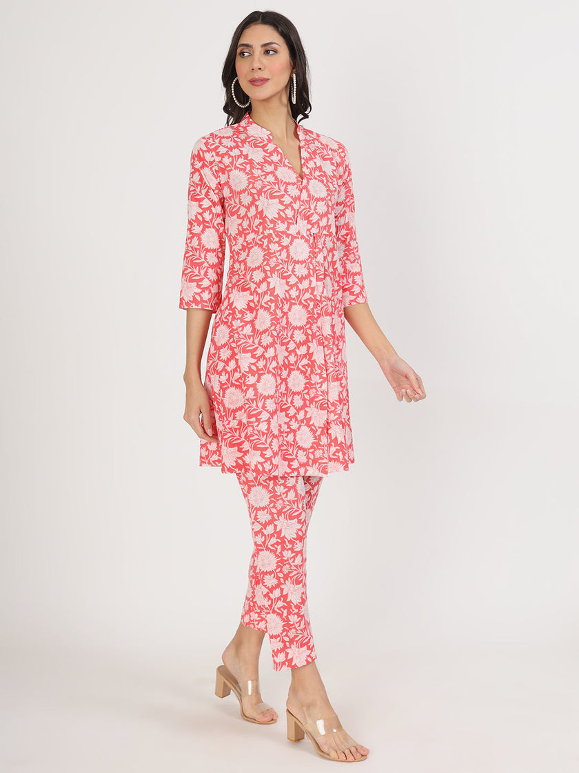 Divena Pink Floral Printed Cotton Kurta with Herem Pant Co ord Set