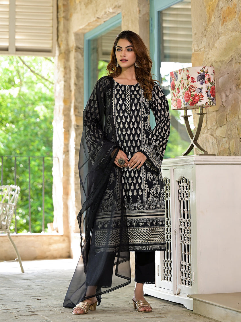 Divena Black Cotton Straight Fit Knee Long Kurta Set for Women