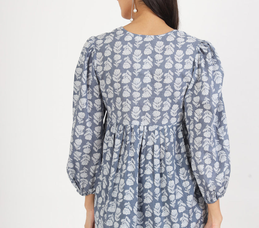 Divena Grey White Floral Printed Cotton Top