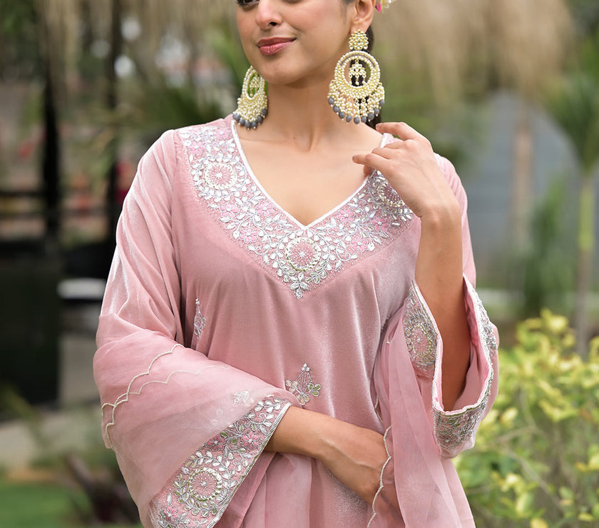 Divena Pink Embroidered Velvet Kurta Pant Dupatta Set