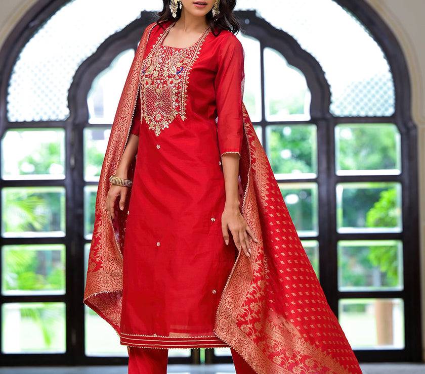 Divena Red Embroidered Chanderi Silk Kurta pants with Banarashi Dupatta