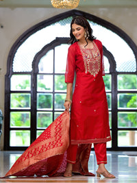 Divena Red Embroidered Chanderi Silk Kurta pants with Banarashi Dupatta