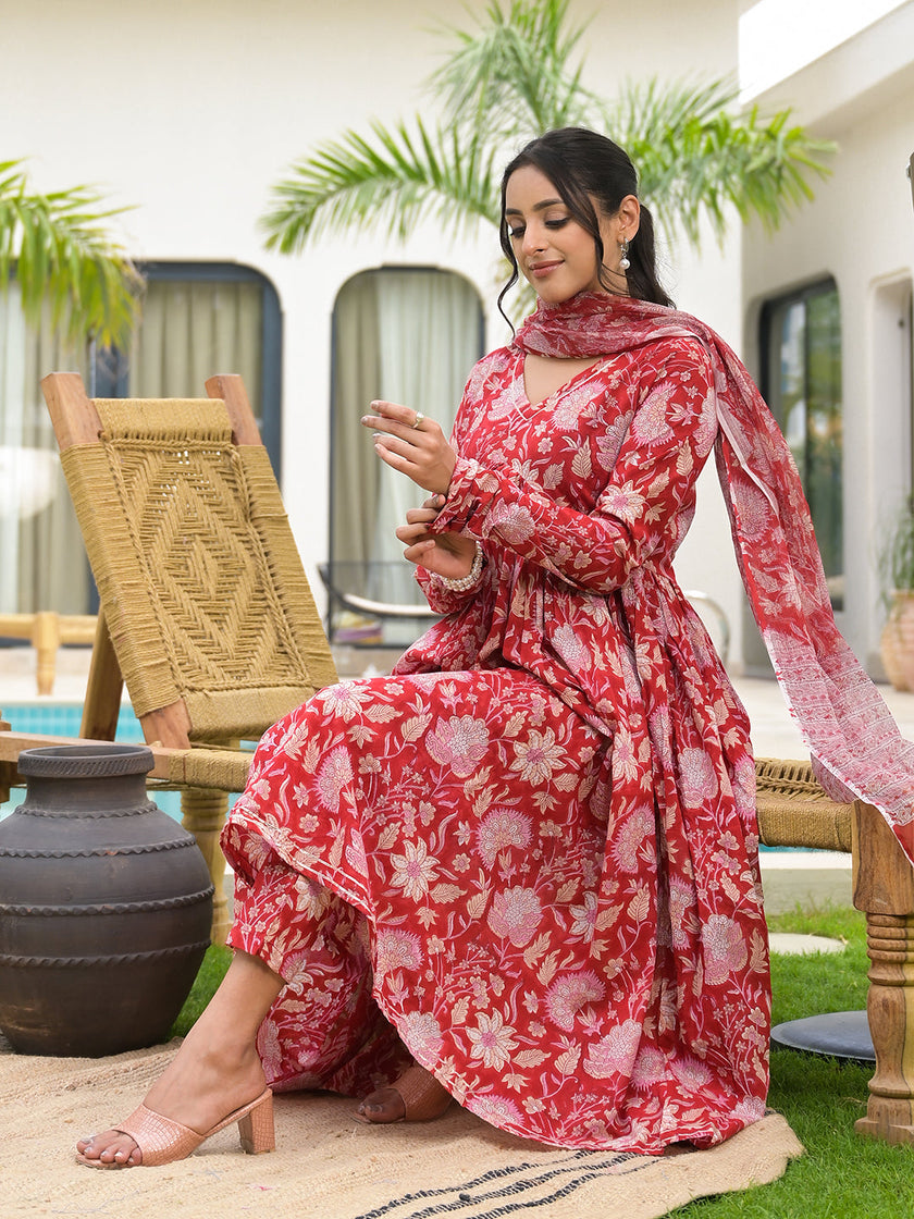 Divena Floral Printed Red Cotton Alia Cut Kurta Set for women