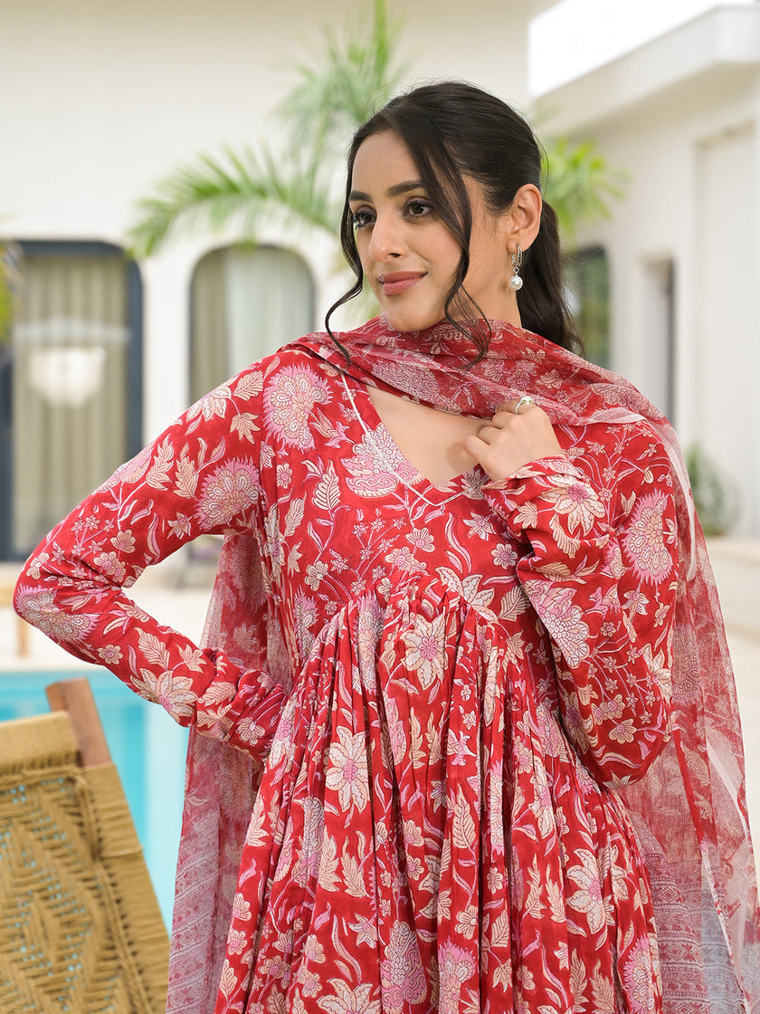 Divena Floral Printed Red Cotton Alia Cut Kurta Set for women