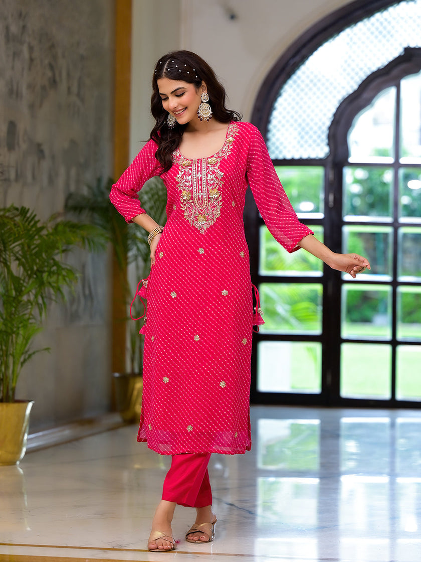 Divena Pink Leheriya Print Georgette Fabric Straight Kurta & Trouser with Dupatta