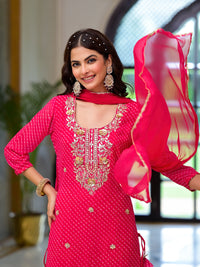 Divena Pink Leheriya Print Georgette Fabric Straight Kurta & Trouser with Dupatta