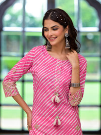 Divena Pink Leheriya Print Embroidered Pure Cotton Straight Kurta