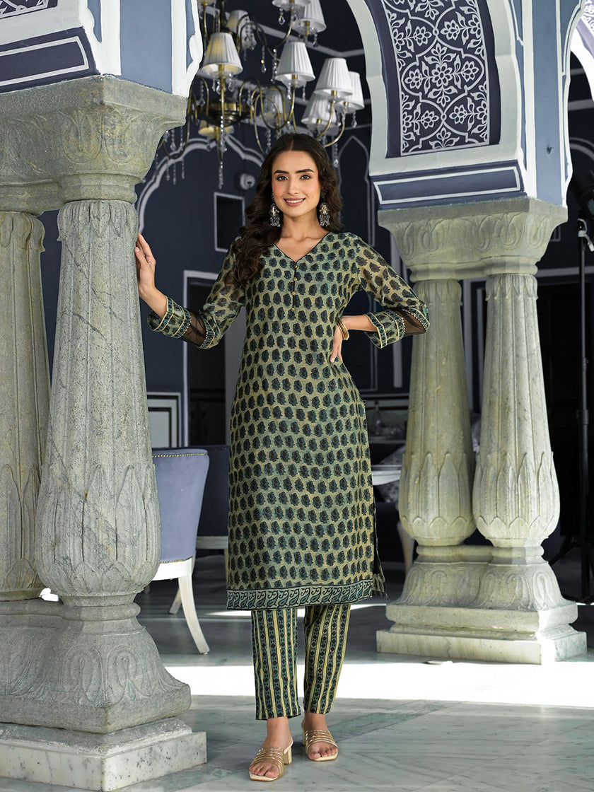 Divena Green Ethnic Printed Chanderi Silk Kurta Trouser with Dupatta Set