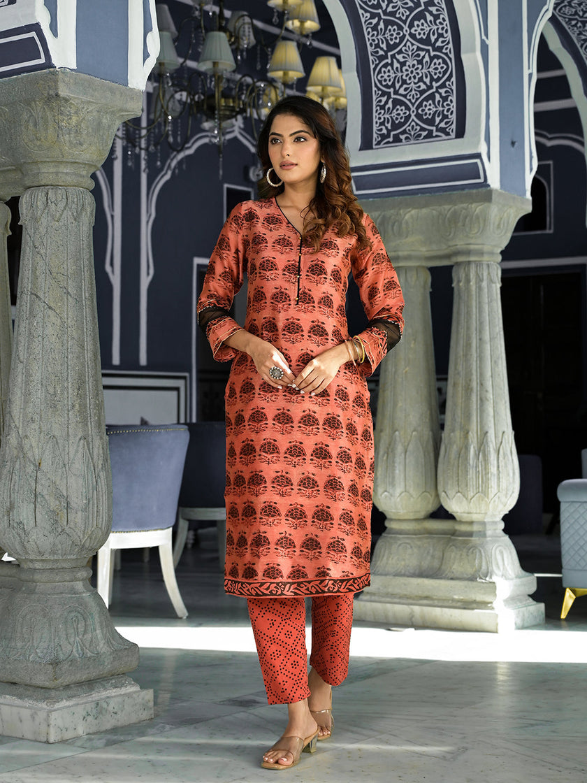 Divena Maroon Ethnic Printed Chanderi Silk Kurta Set with Maheshwari Silk Dupatta