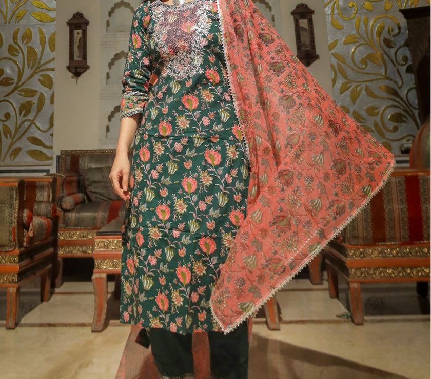 Divena Green Floral Printed Kurta Pant Set with Dupatta